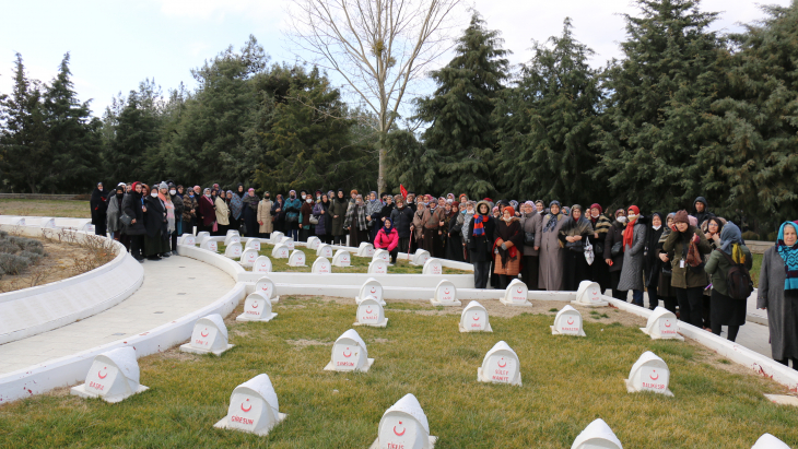 Pazaryerili Hanımlar Çanakkale’de