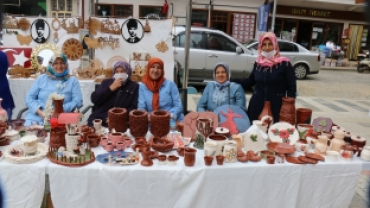 Unutulmaya Yüz Tutmuş El Sanatları Kursları Sergisi