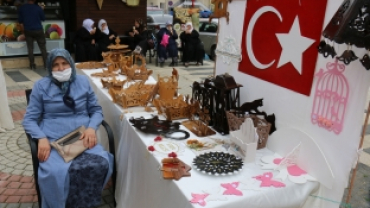 Unutulmaya Yüz Tutmuş El Sanatları Kursları Sergisi