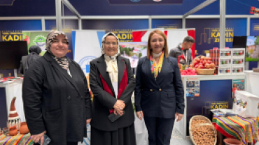 Yerel Yönetimlerde Kadın Zirvesi