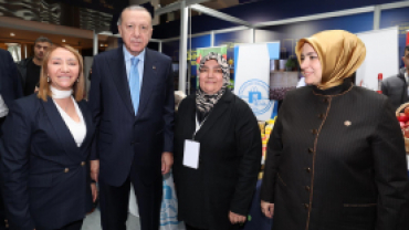 Yerel Yönetimlerde Kadın Zirvesi