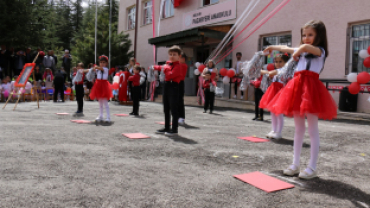 23 Nisan Ulusal Egemenlik ve Çocuk Bayramı Coşku İle Kutlandı