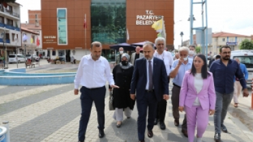 Bursa Büyükşehir Belediye Başkanı Alinur Aktaş' tan Pazaryeri Ziyareti